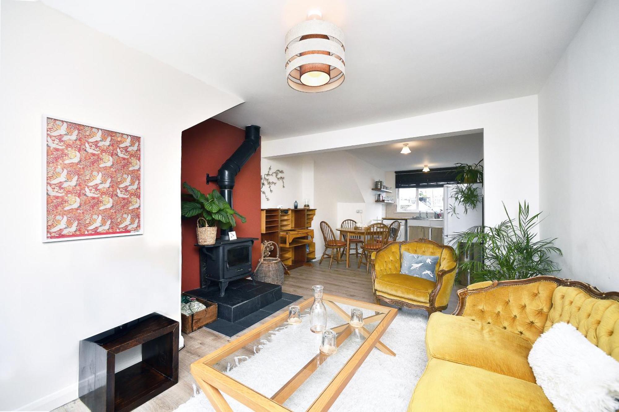 Sunny Seaside Sanctuary - Two Bedroom Apartment Μπράιτον Εξωτερικό φωτογραφία